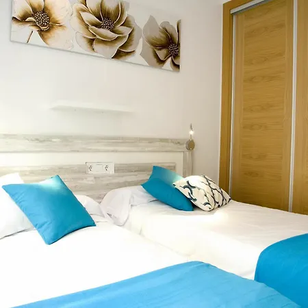 With 2 Bedrooms In Granada, With Wonderful View And Wif Apartment Granada