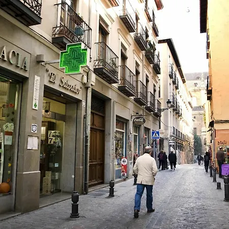 With 2 Bedrooms In Granada, With Wonderful View And Wif Apartment